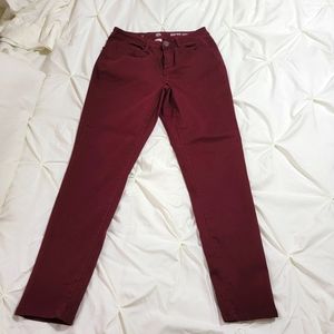 Size 9 maroon jeggings